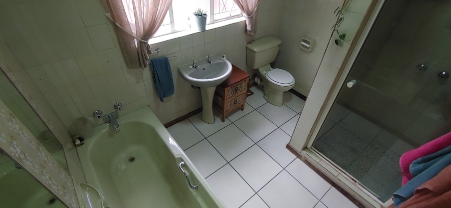 4 Bedroom Property for Sale in Hillcrest Northern Cape